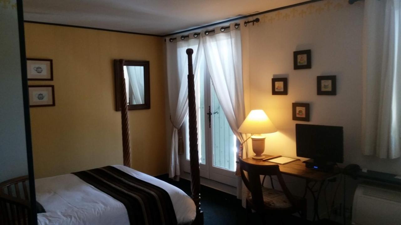 Hotel-Restaurant Cote Rivage Badefols-sur-Dordogne Bagian luar foto